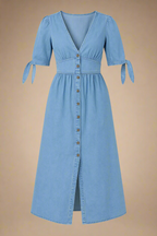 Clara Kjole | Lang denimkjole med knapper og markeret talje