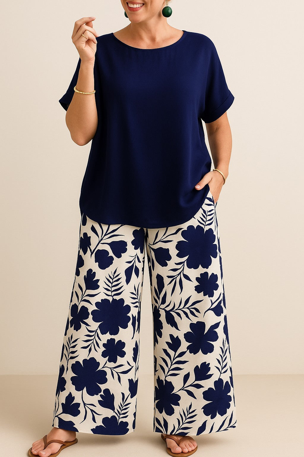 Sofia | Mønstrede Bukser + Ensfarvet Top