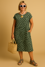 Agnes | Sommerkjole med rund hals og smukt print