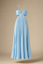 Ida Kjole | Lang plisseret kjole med krydsstropper og struktureret bryst