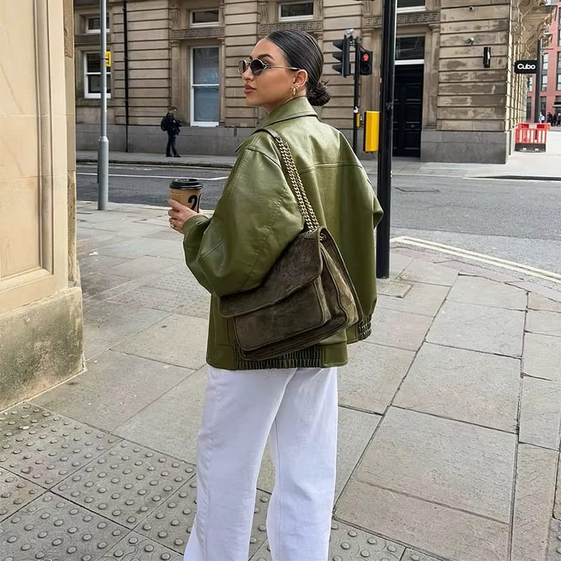 Asta | Ylisuuri nahkatakki