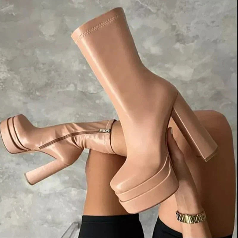 Nikol | Stilfulde Høje Støvler