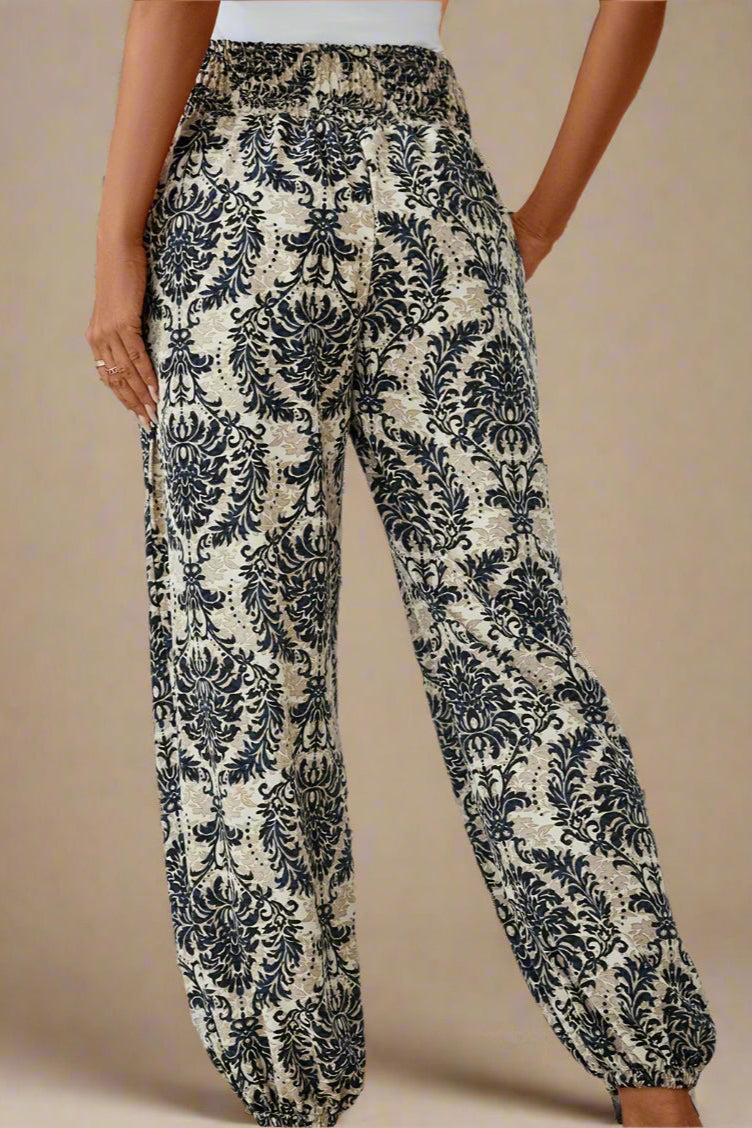 Talia Bukser | Kunstnerisk mønster & afslappet elegance